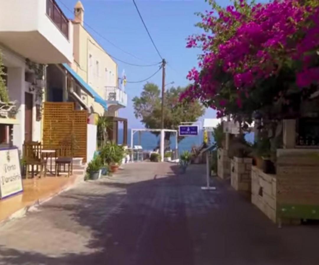 Holiday House By The Sea 3 Pánormos Екстериор снимка